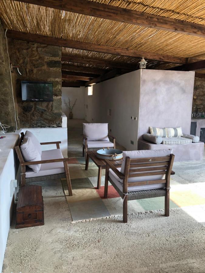 Villa Dammuso Rekhale à Scauri  Extérieur photo