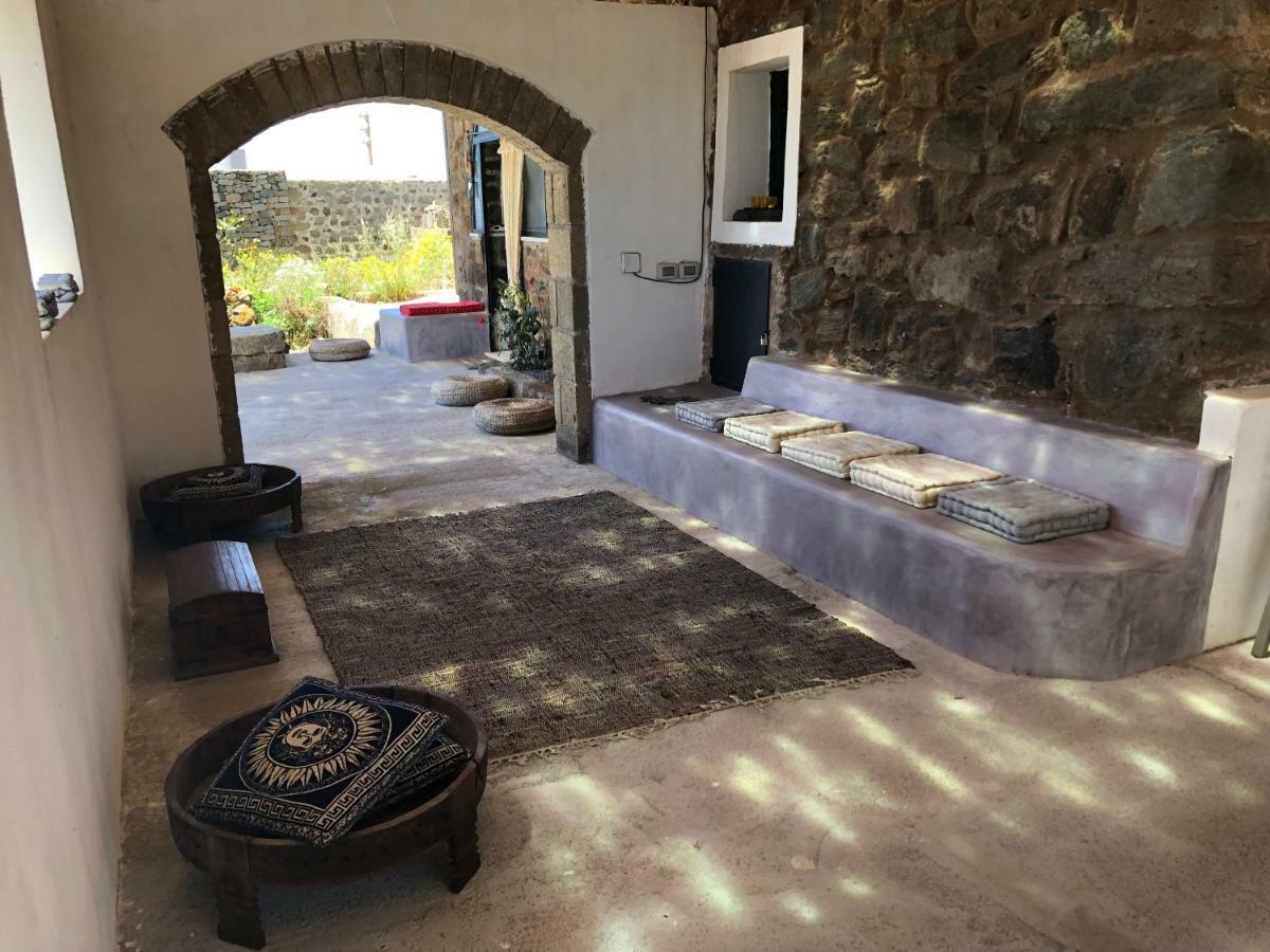 Villa Dammuso Rekhale à Scauri  Extérieur photo